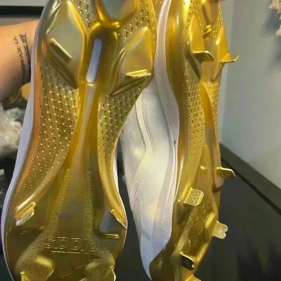 NEW Adidas Pure Hustle MD Women's TPU Softball Cleats Gold/White Size 11.5 - Picture 5 of 5